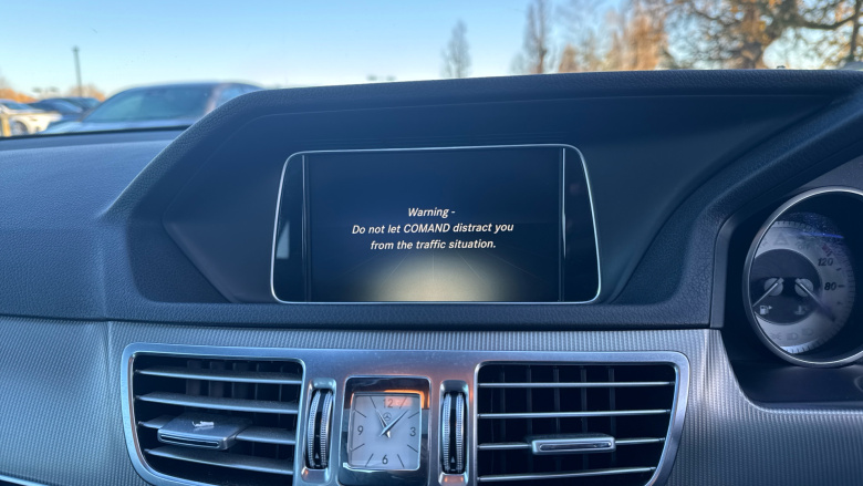 Mercedes-Benz E-Class E220 BlueTEC AMG Night Ed Premium 4dr 7G-Tronic Diesel Saloon